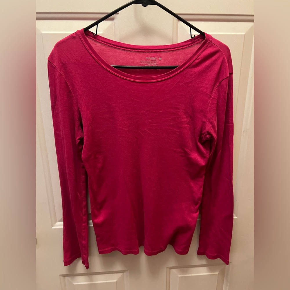 Old Navy Fuchsia Long Sleeve Tee
